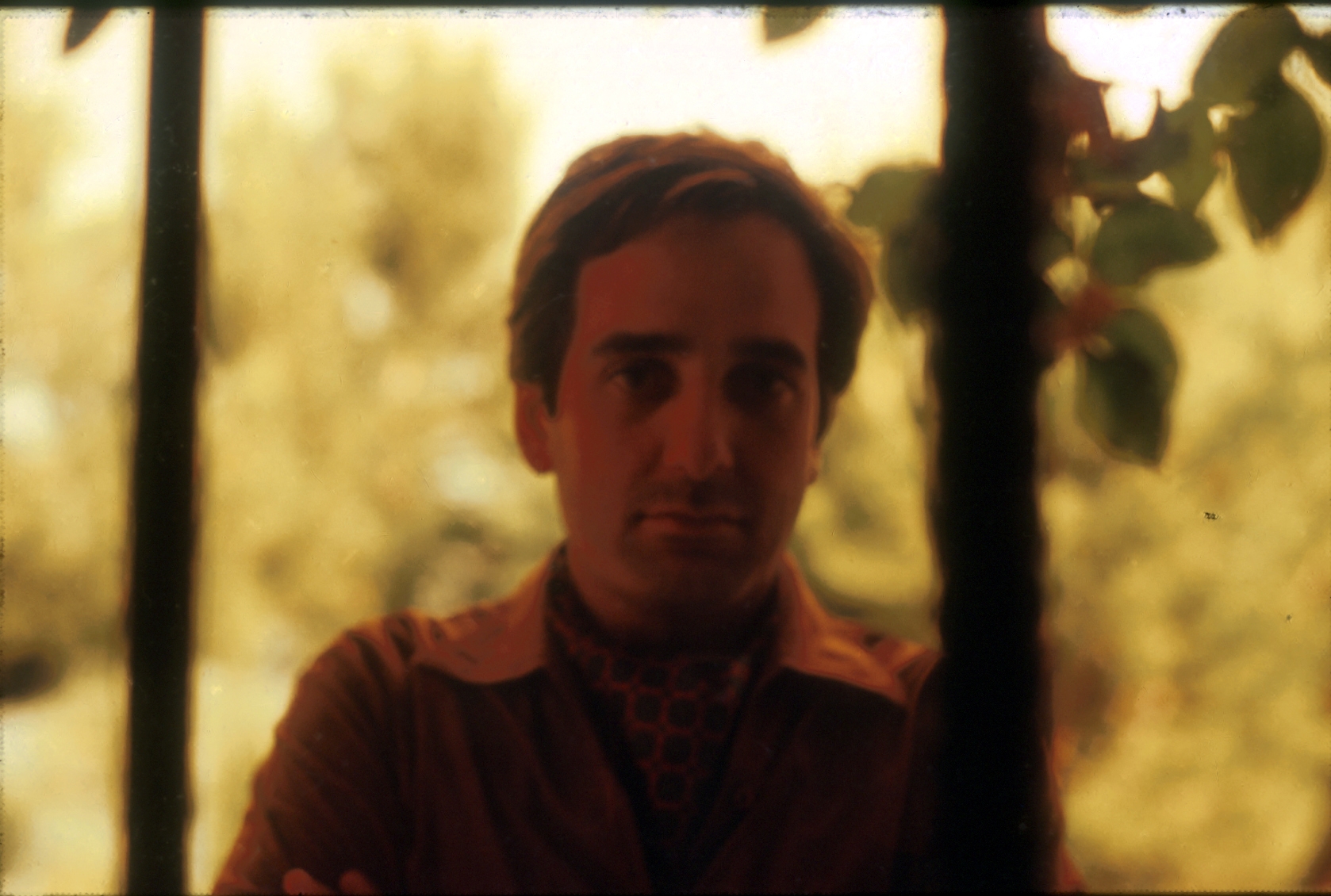 1970 – Ο Κωστής Μοσκώφ στο σπίτι του στον Πλαταμώνα Πιερίας