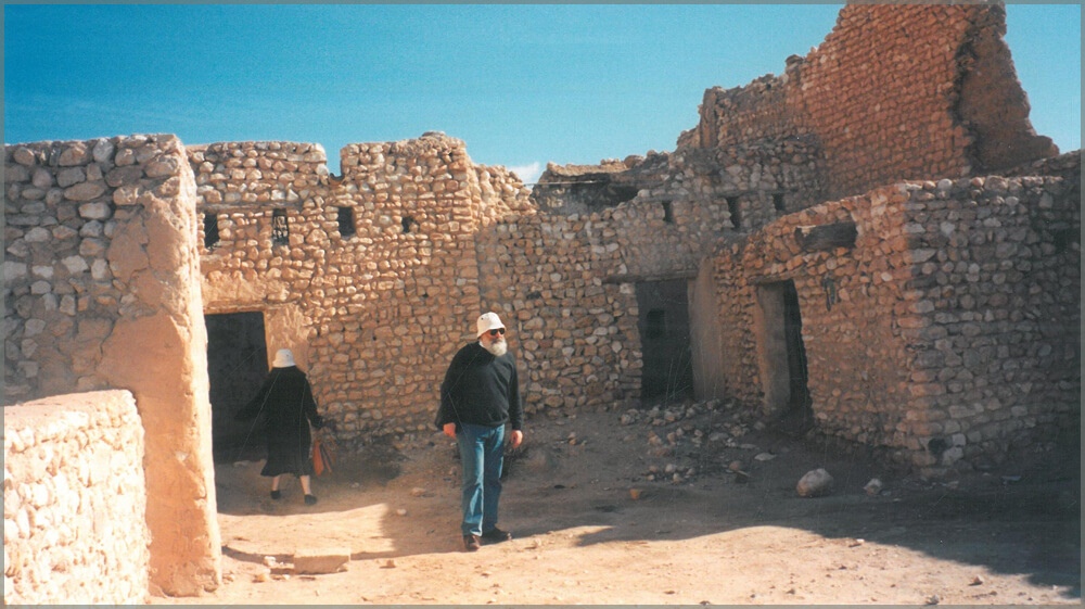 Στην Τυνησία, Πρωτοχρονιά του 1998