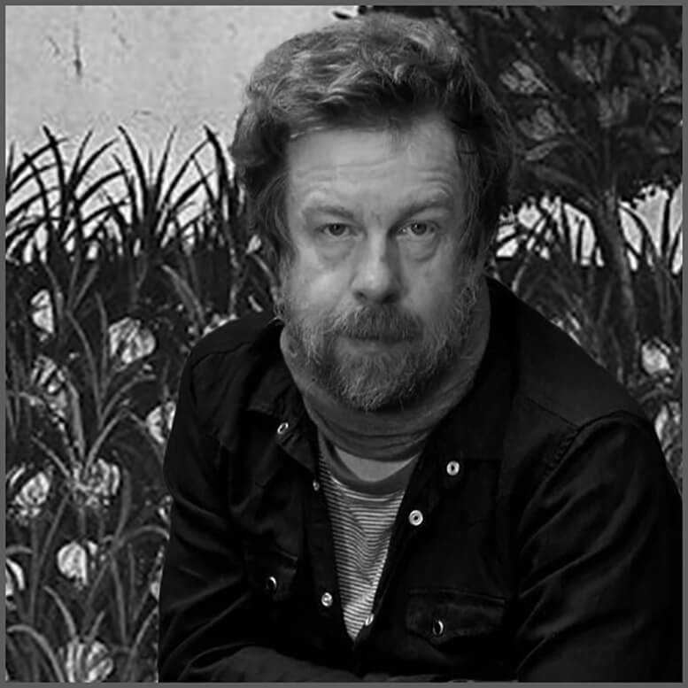 Ο συγγραφέας Kebin Barry