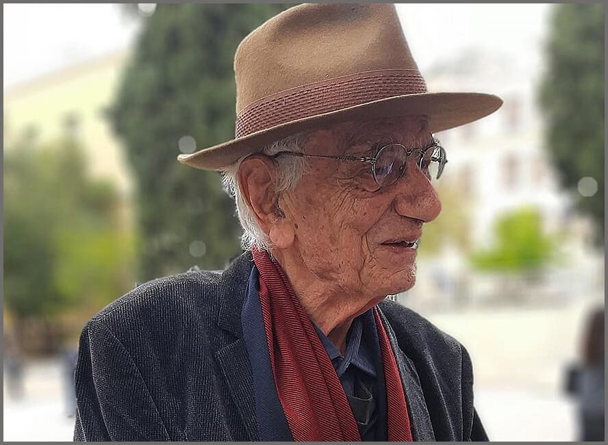 Βασίλης Βασιλικός