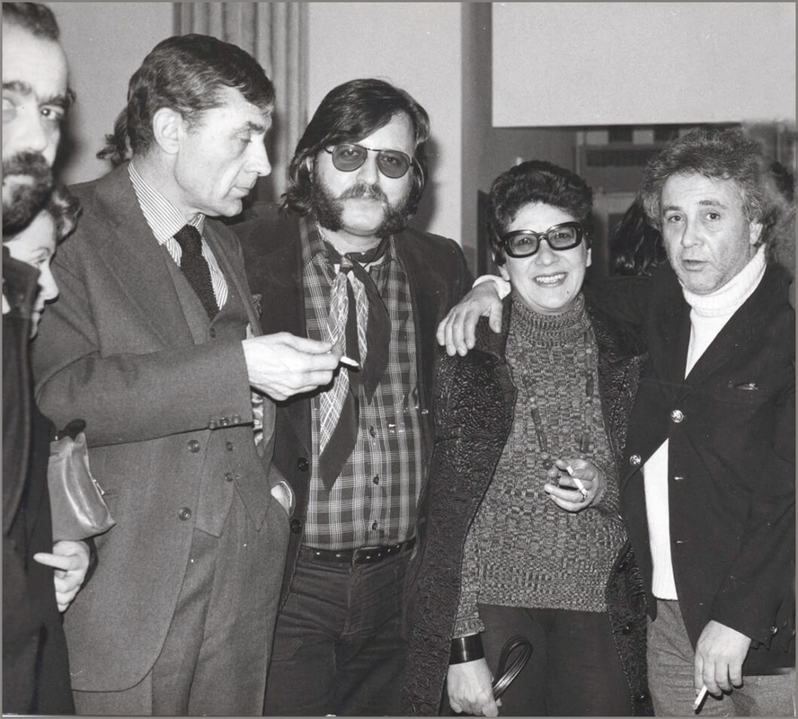 Λονδίνο 1975, «ΕλληνικόςΜήνας». Θανάσης Βαλτινός, Αλέξανδρος Σχινάς, Χρήστος Ιωακειμίδης, Καίη Τσιτσέλη, Κώστας Ταχτσής