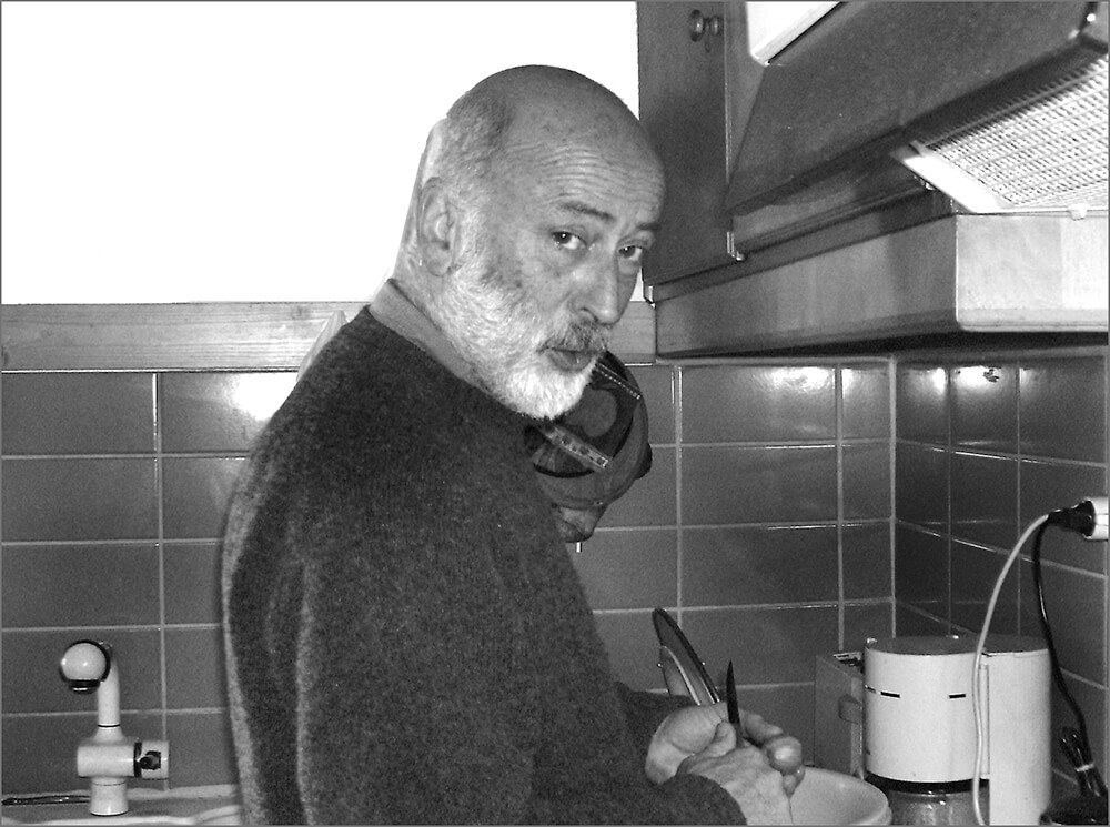 Τρεις ανέκδοτες ιστορίες