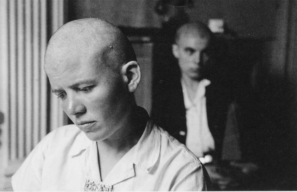 Lee Miller, Γυναίκα κατηγορούμενη για συνεργασία με τους Γερμανούς, Rennes 1944. 