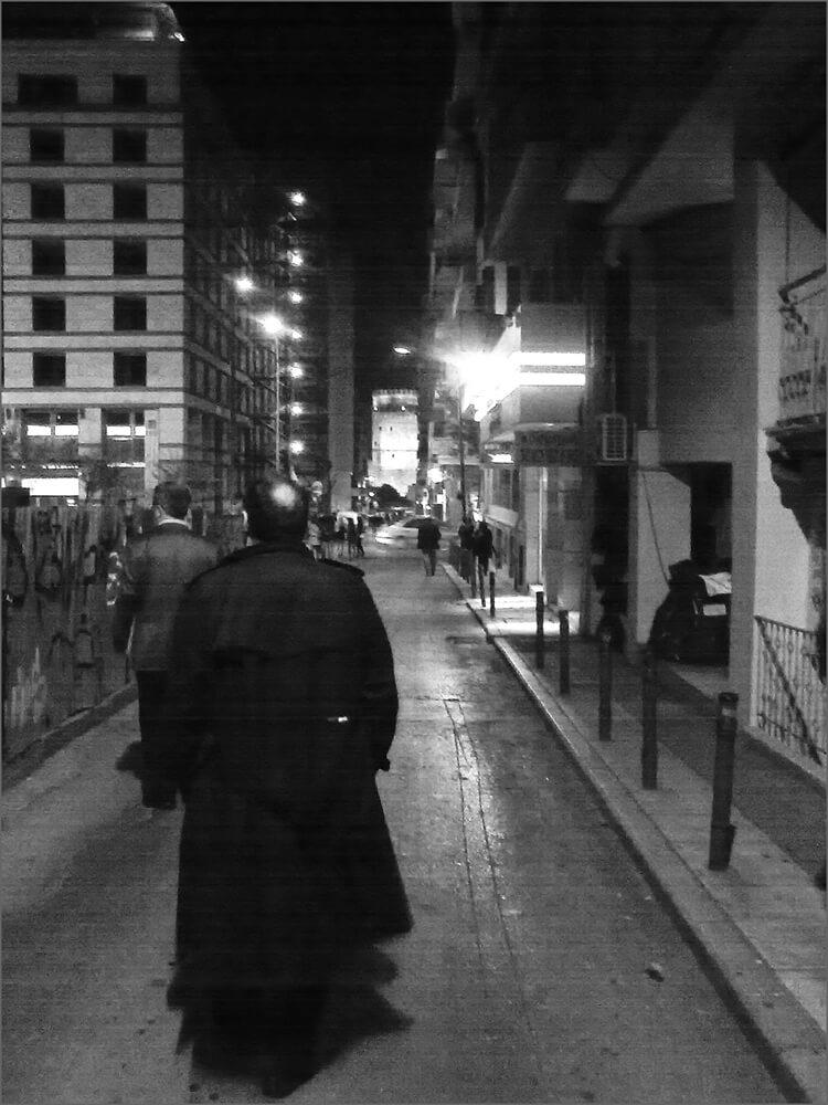 Ο... «Τάσος Κοντέλης», Νοέμβριο του 2010, αργά τα βράδια, ψάχνει το έγκλημα, τα αίτια και τα πειστήρια!