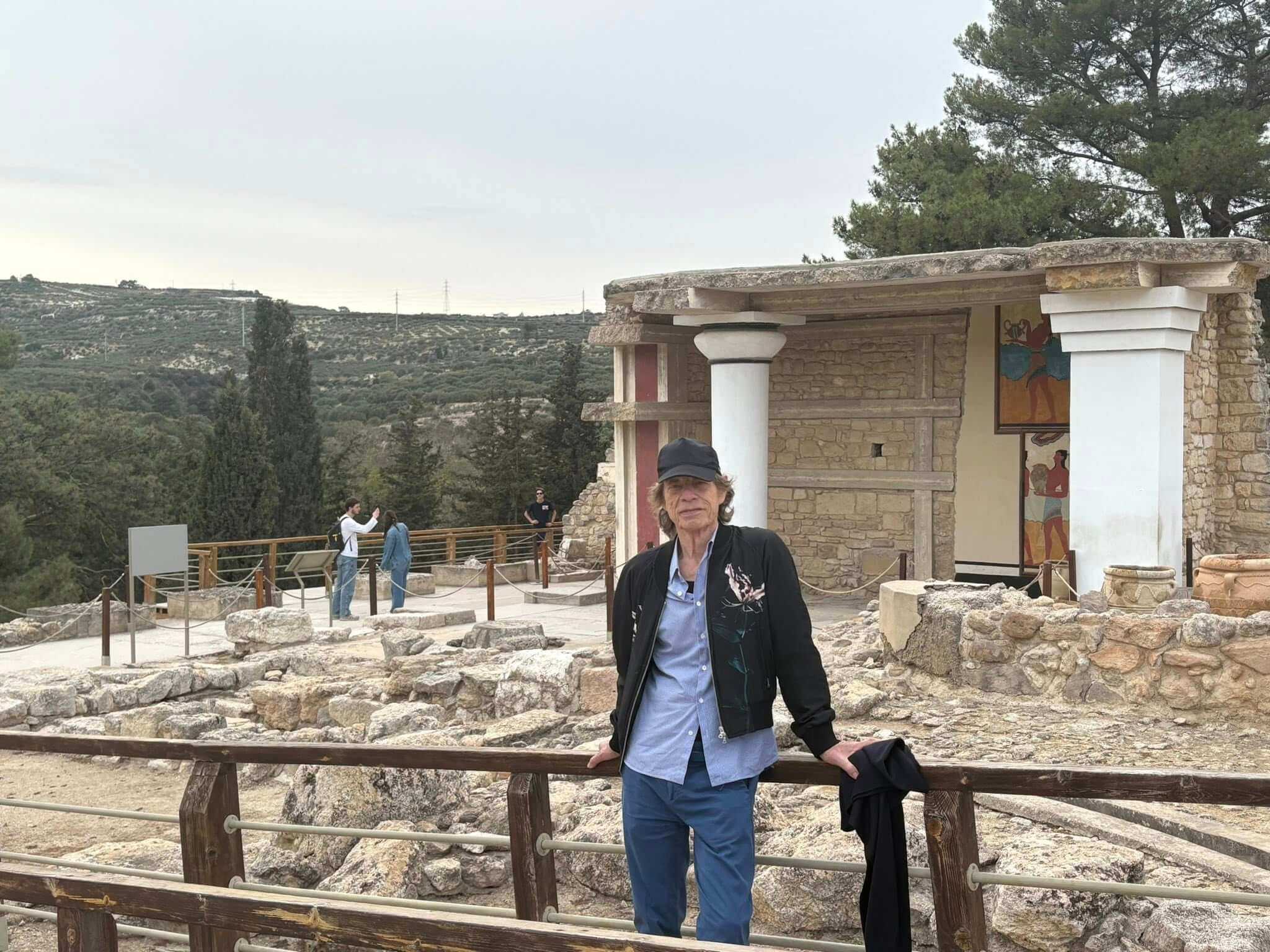 Ο Μικ Τζάγκερ στην Κνωσό 