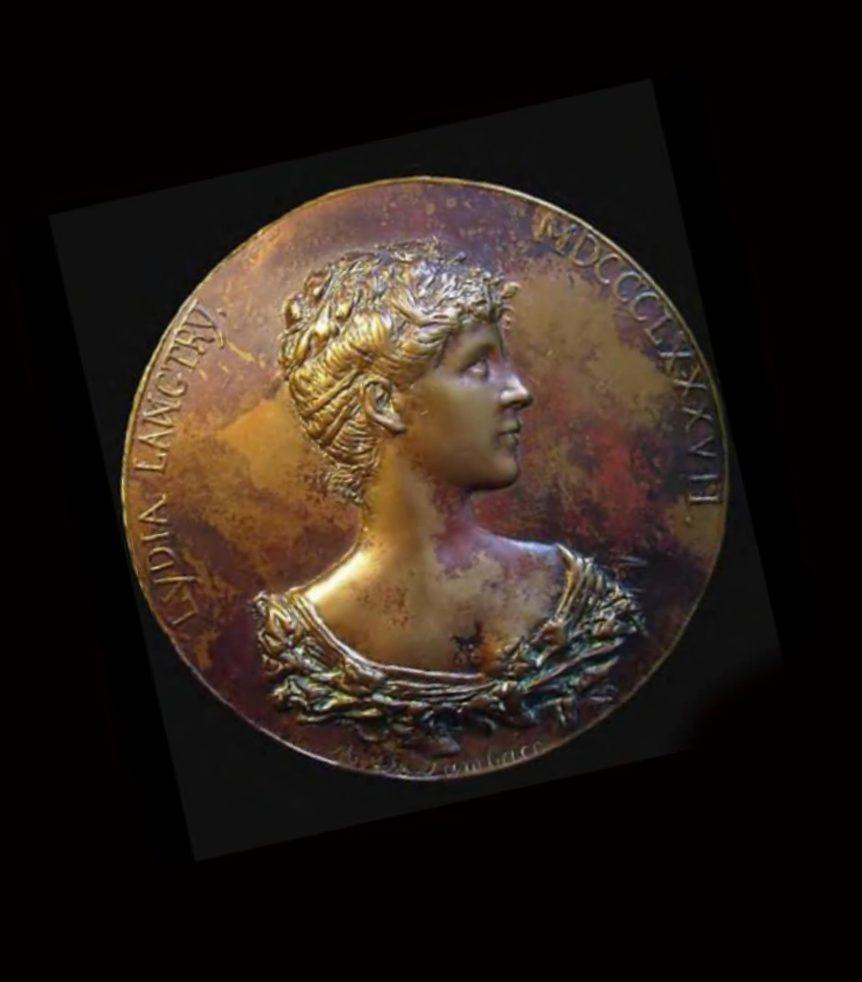 «Lydia Langtry». Μετάλλιο της Μ.Ζ. 