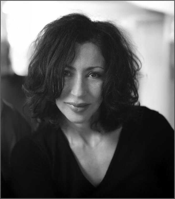 Η Γιασμίνα Ρεζά