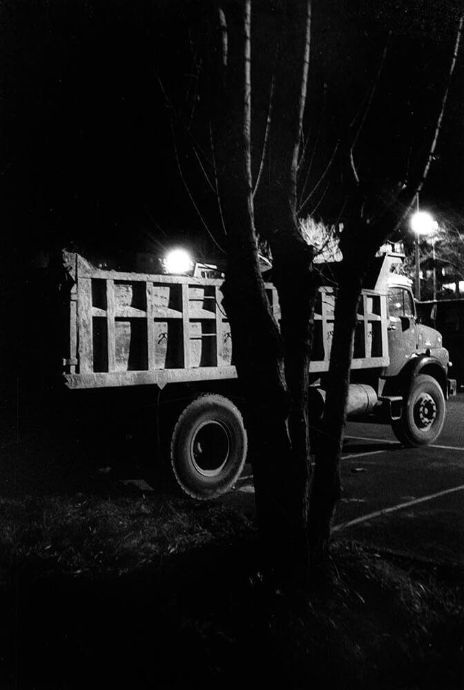 Αχ! Έχει κι εδώ φεγγάρι!