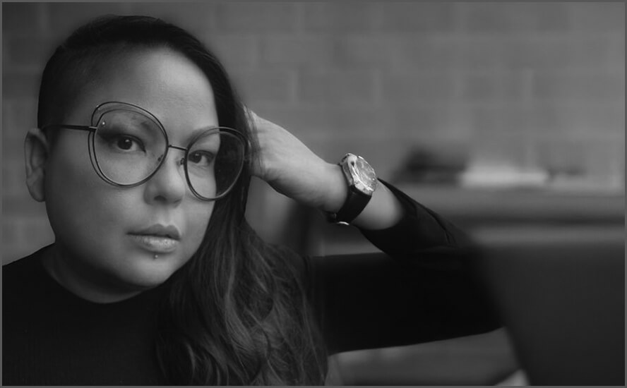 Το πρώτο πρόσωπο που είδες & άλλα δύο ποιήματα