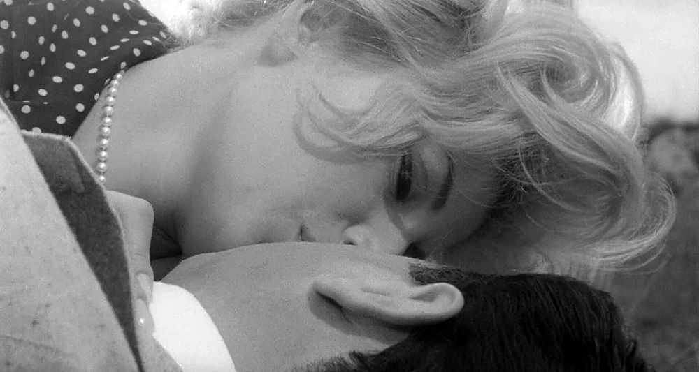 Μικελάντζελο Αντονιόνι, «Η περιπέτεια», 1960