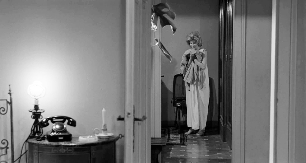 Μικελάντζελο Αντονιόνι, «Η περιπέτεια», 1960