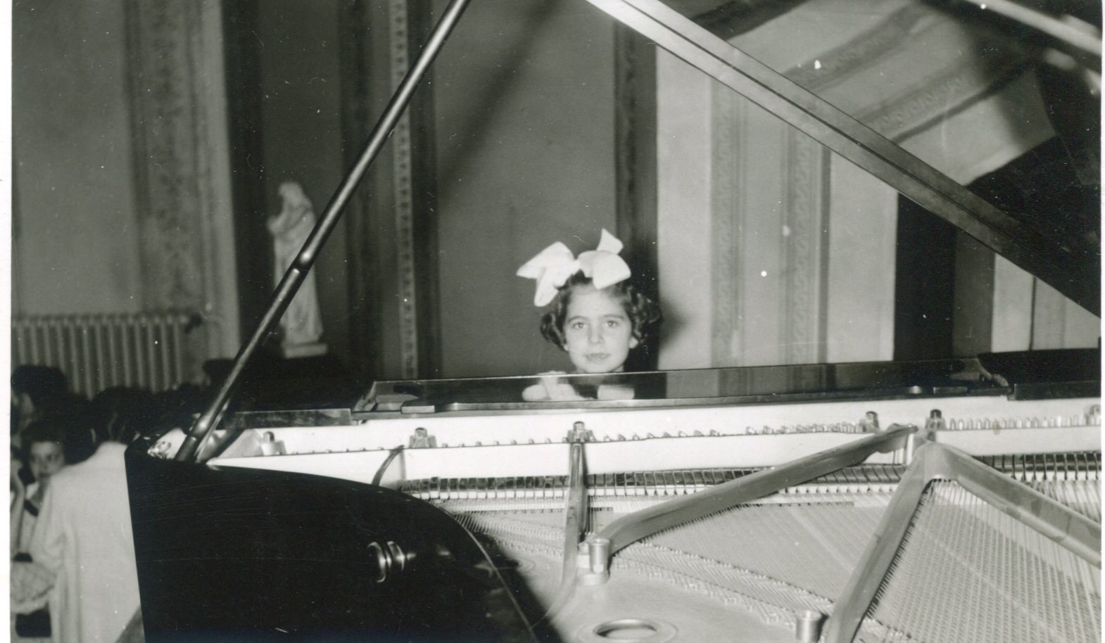 Αθήνα, αίθουσα «Παρνασσός» 1961