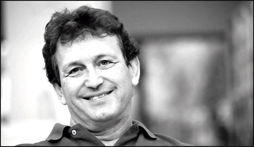 Η φαρσοκωμωδία του Κοριτσιού-Αράχνη