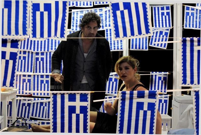 «Οι θεατές». Εθνικό Θέατρο. (Α. Πουλοπούλου, Νίκος Παπαγιάννης))